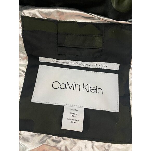 NWT Calvin Klein Women's Camo Print Puffer Jacket - XL - Picture 10 of 12